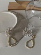 Original Shiny Floral Waterdrop Earrings